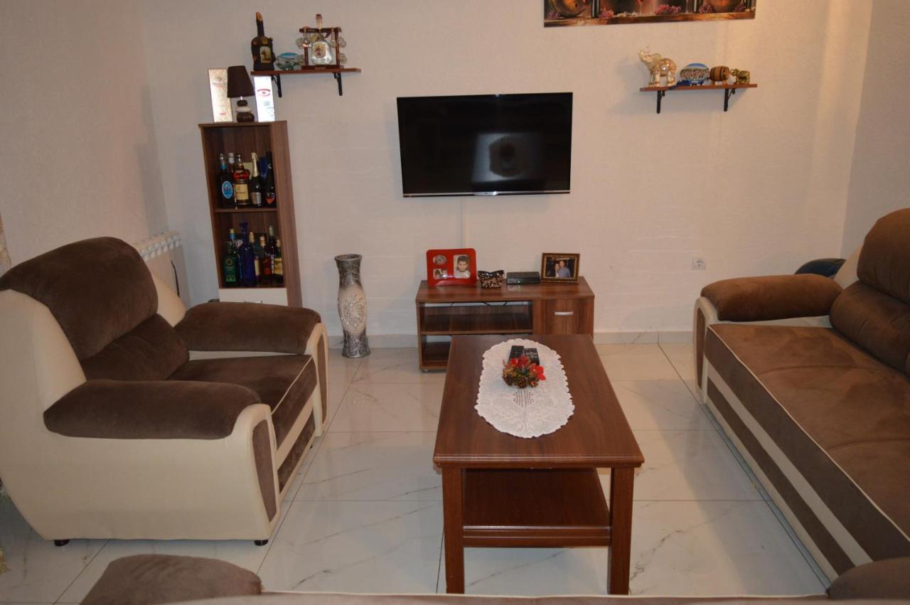 Vujas Village Pleasure Котор Экстерьер фото